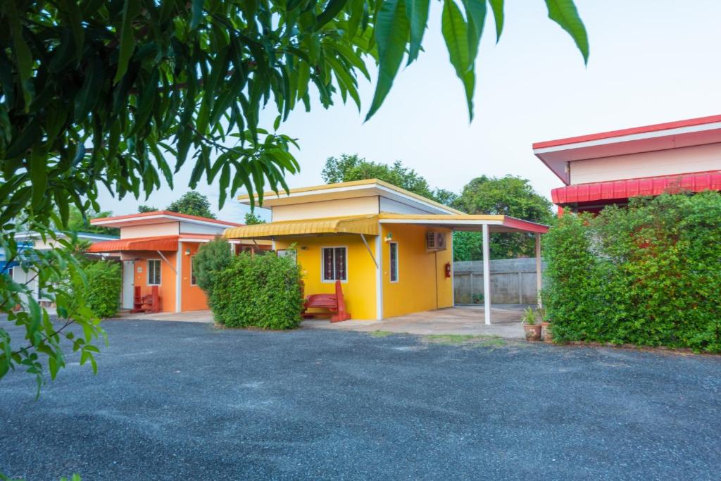 Khun Ning Resort
