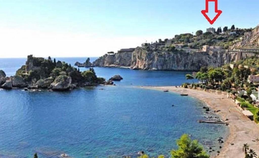 Taormina Suite Mon Repos - 4