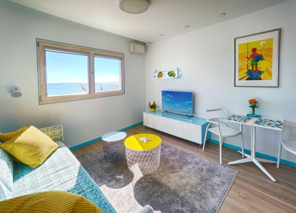 RichMood Apartments - SURFERS Studio - 1