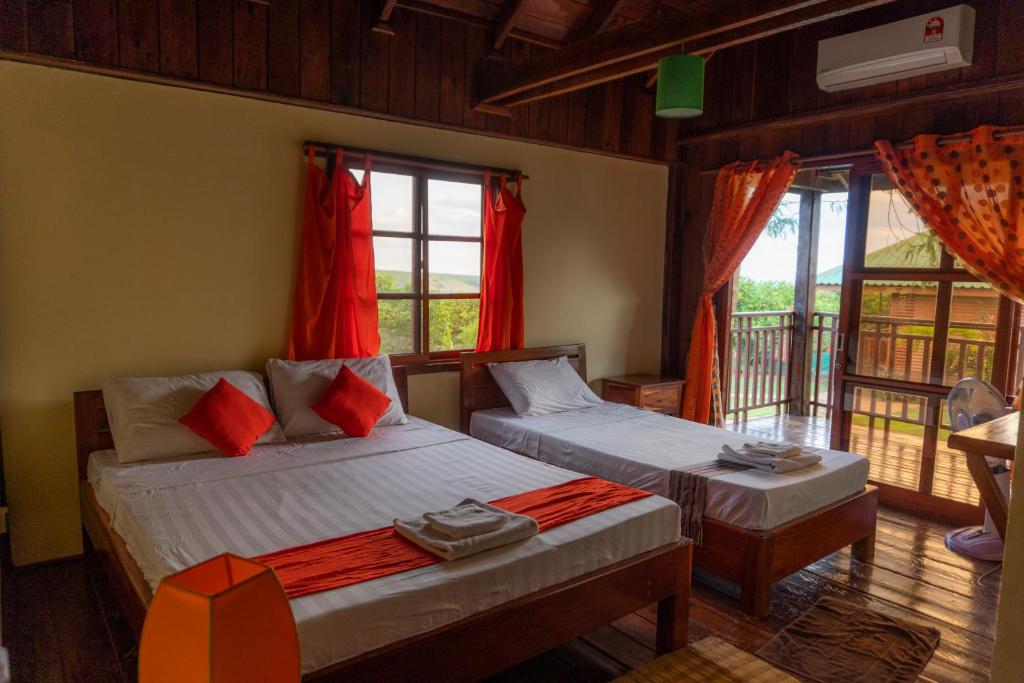 Ratanakiri Paradise Hotel & Restaurant photo
