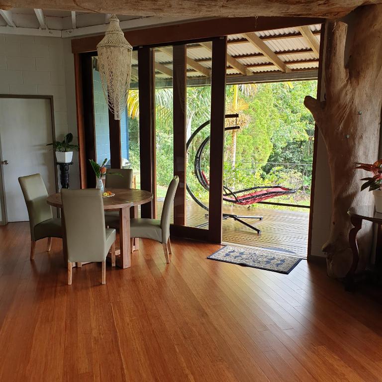 A Daintree Garden photo
