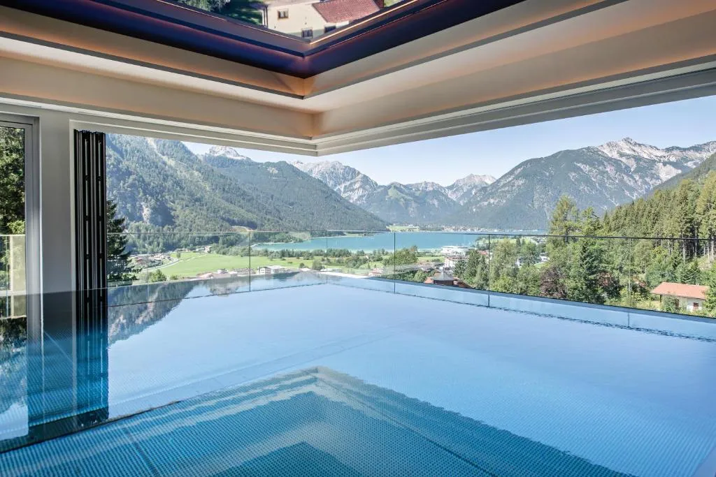 Naturhotel Alpenblick, hotel in Maurach