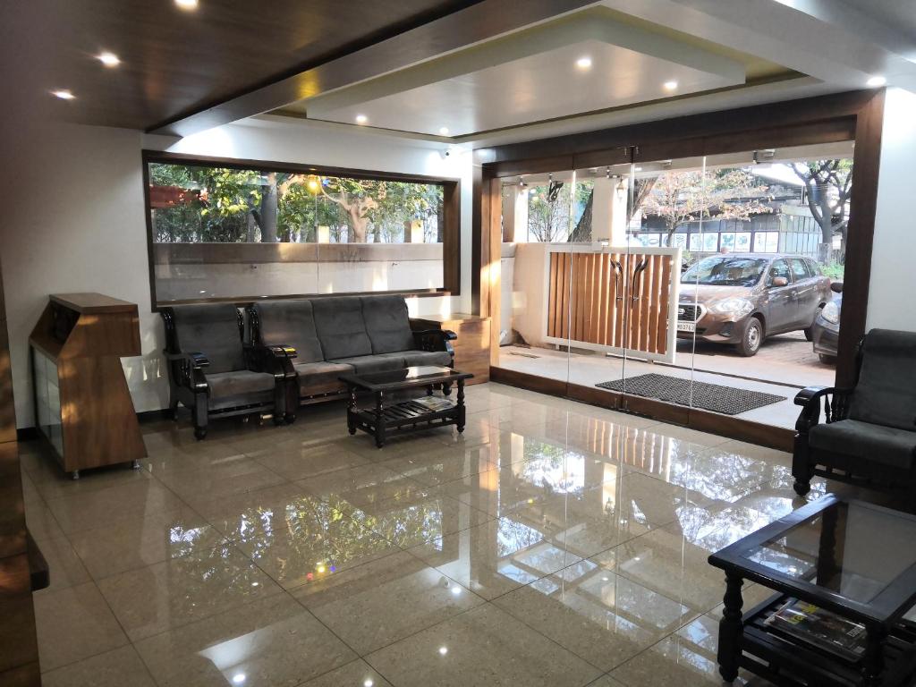 D' Manor Service Apartment photo