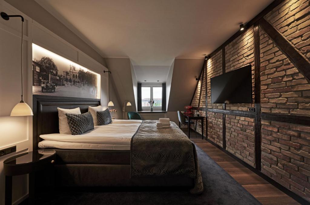 Ascot Hotel & Spa Photo 22