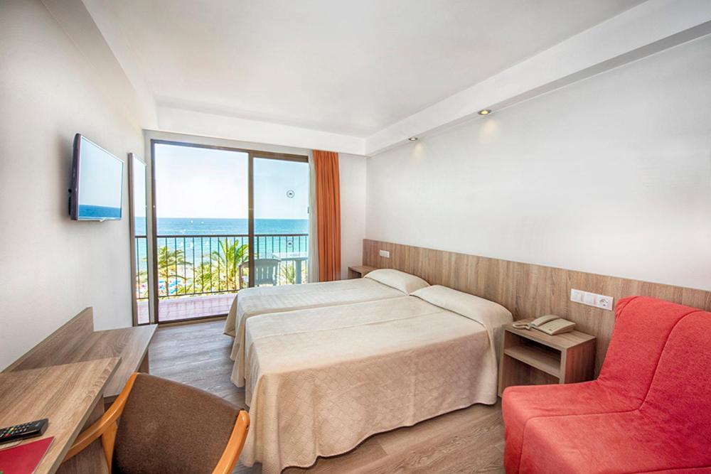Hotel Montemar — Hotel rooms in Benidorm, Valencian Community