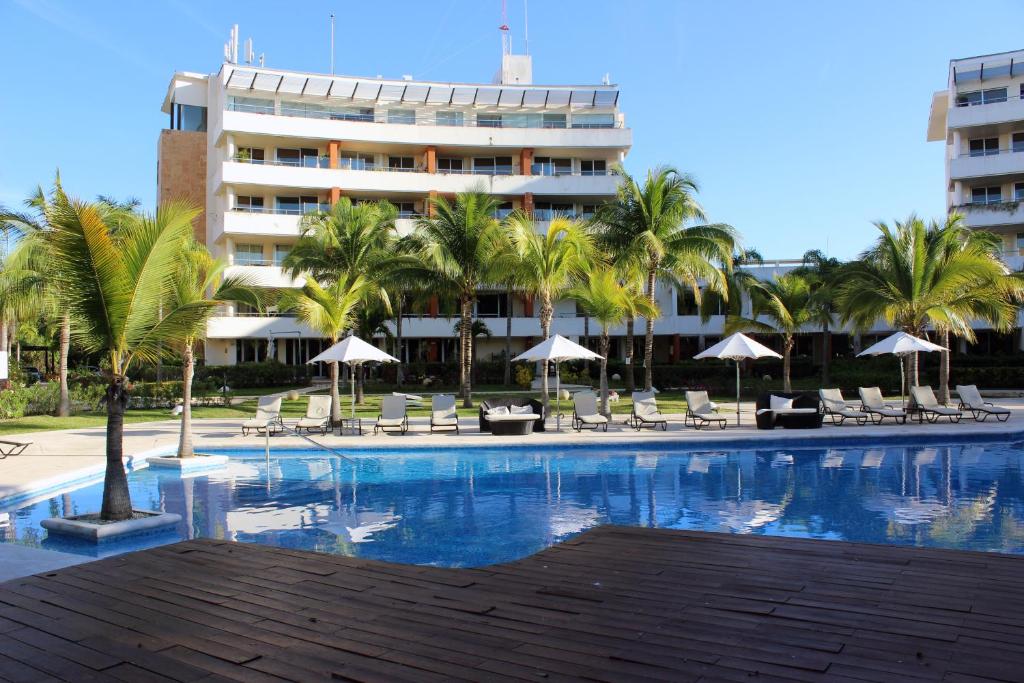 AAK-BAL Beach Resort Departamento Particular Dos Cuartos Acceso Total