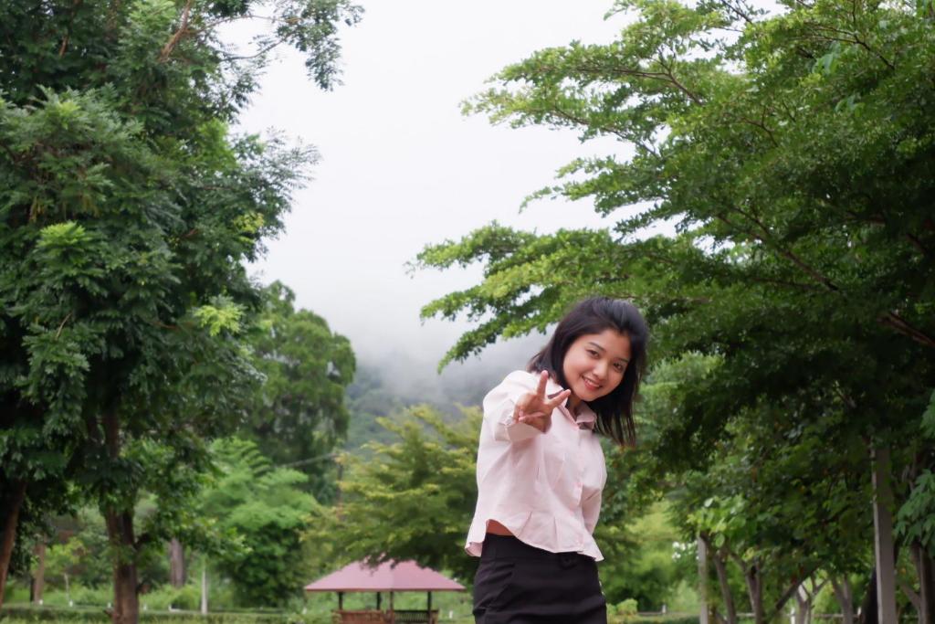 Baan Rai Pray Rung Kaeng Krachan photo