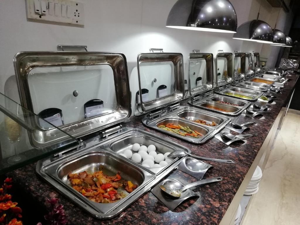 Food and beverages, The Ambient Turret Hotel in Bangalore