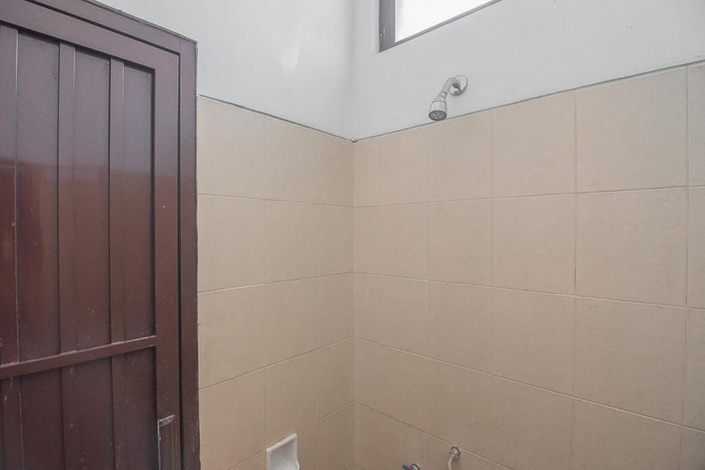 RedDoorz Plus near RSUD Majalengka photo