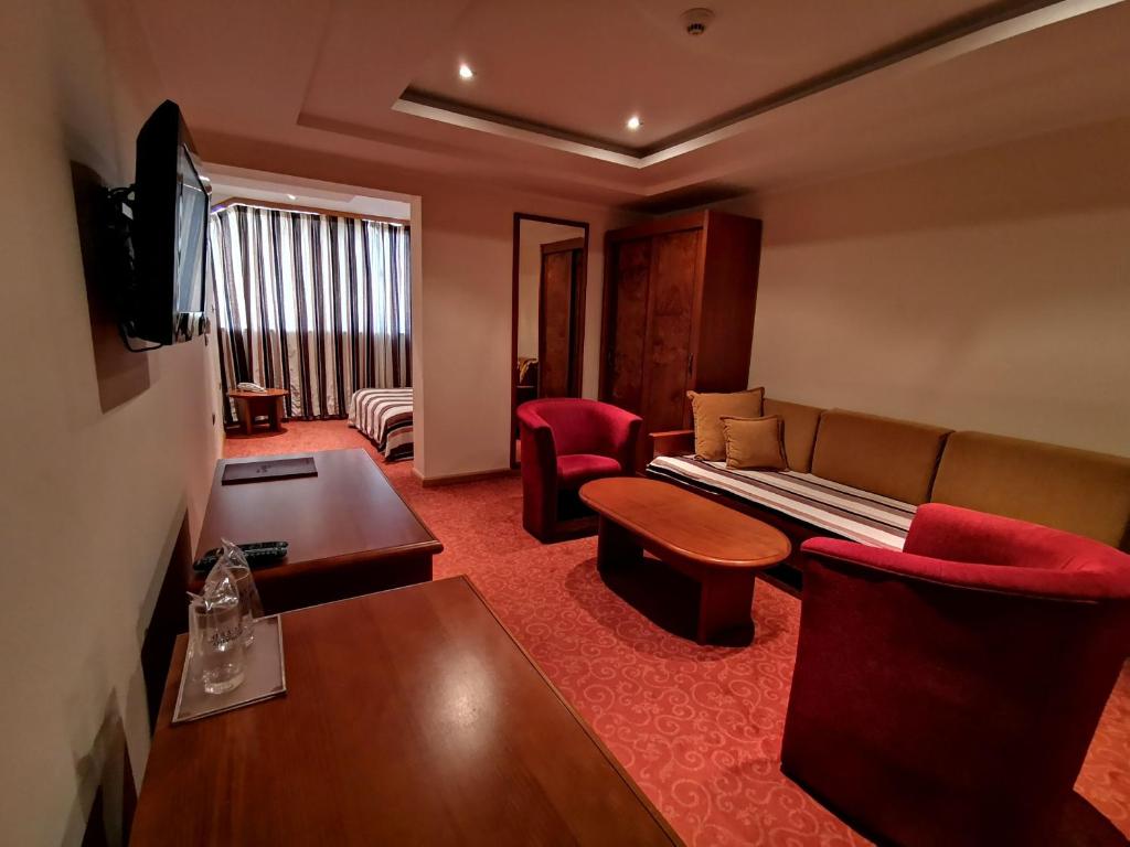 Hotel BaMBiS photo