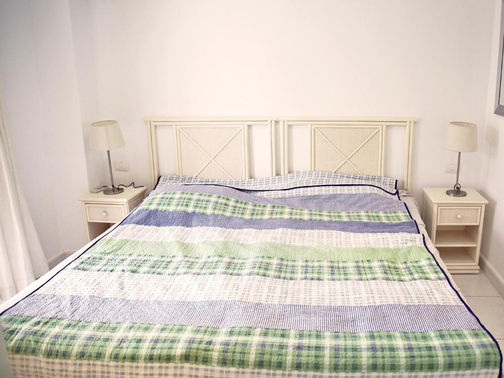 2 min Walk to Beach - Private Solarium Bungalow - 5