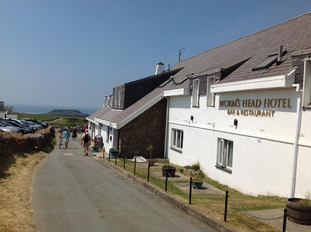 Wormshead Inn