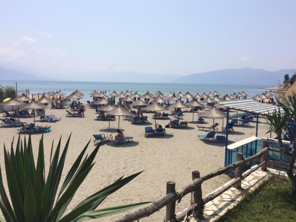 Hotel Zverneci photo