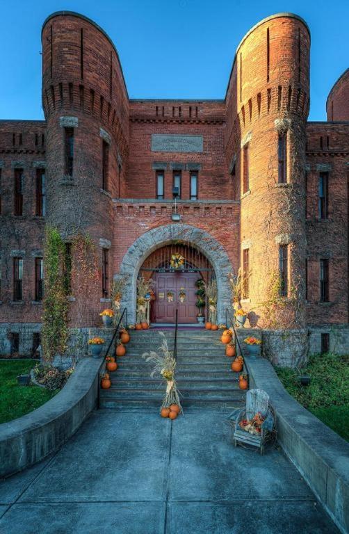 Amsterdam Castle photo