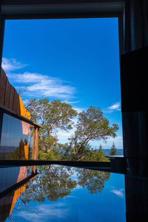 Exterior view, Armand Heights in Salt Spring Island (BC)