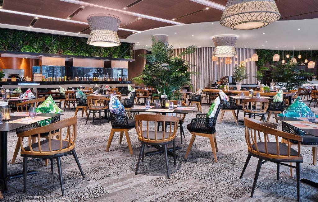 悅樂聖淘沙酒店-隸屬遠東酒店集團 (Village Hotel Sentosa by Far East Hospitality)