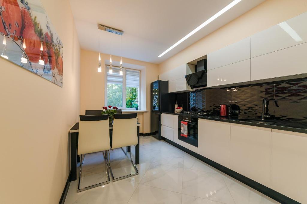 Lux Center Apartment photo