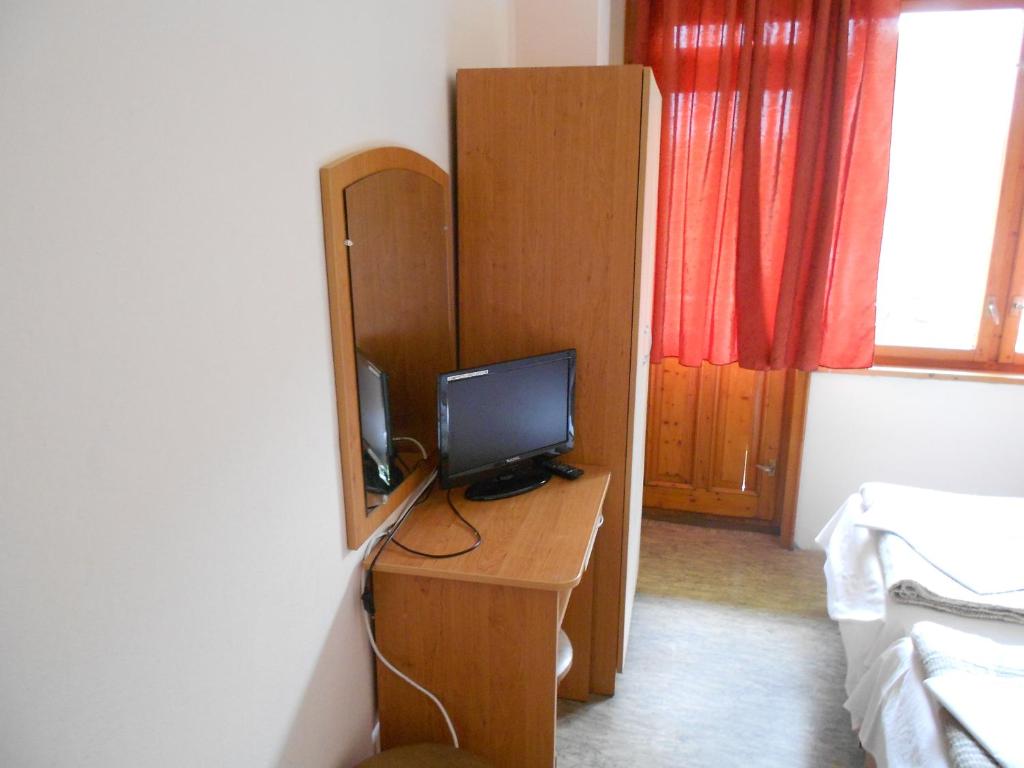 Nelly Guest House photo