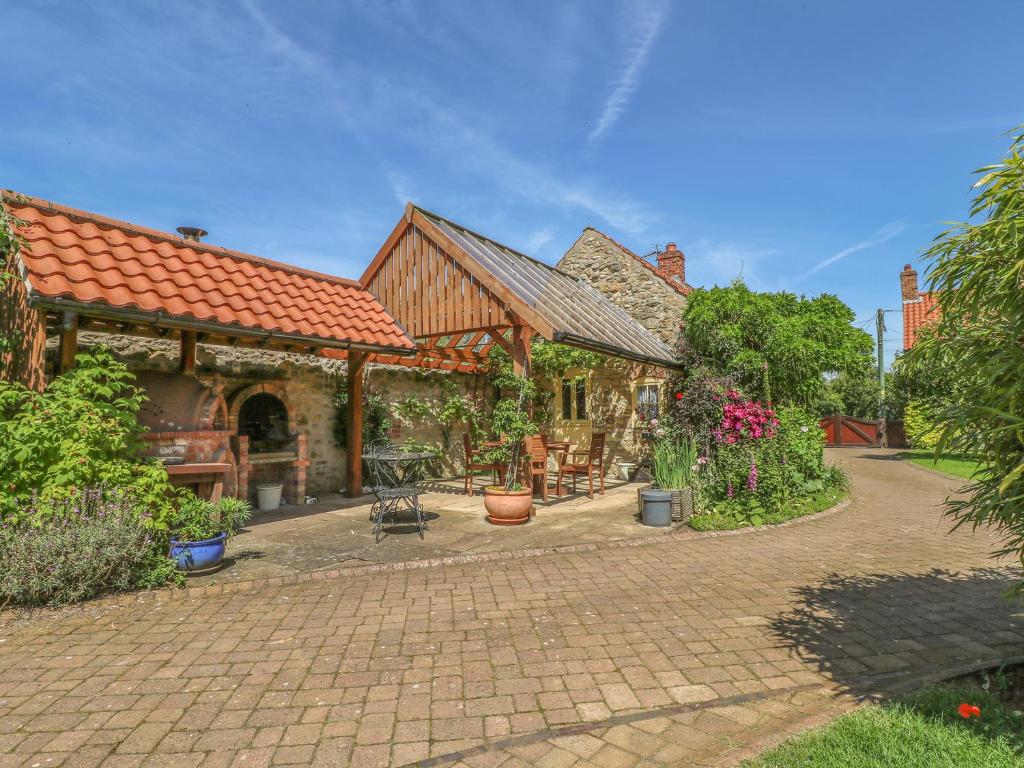 Forge Cottage, Gainsborough photo 4