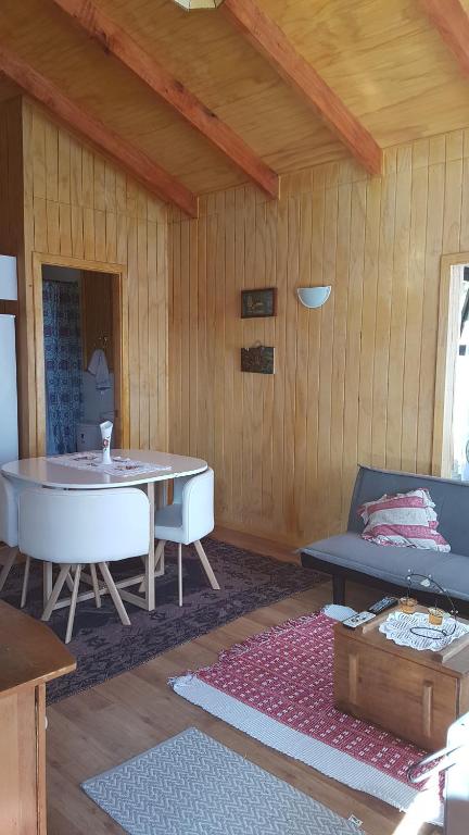 Turismo Jaos Cabañas Tinas y Quincho - 2