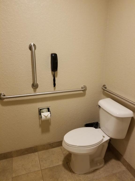 Cobblestone Inn & Suites – Clarion photo