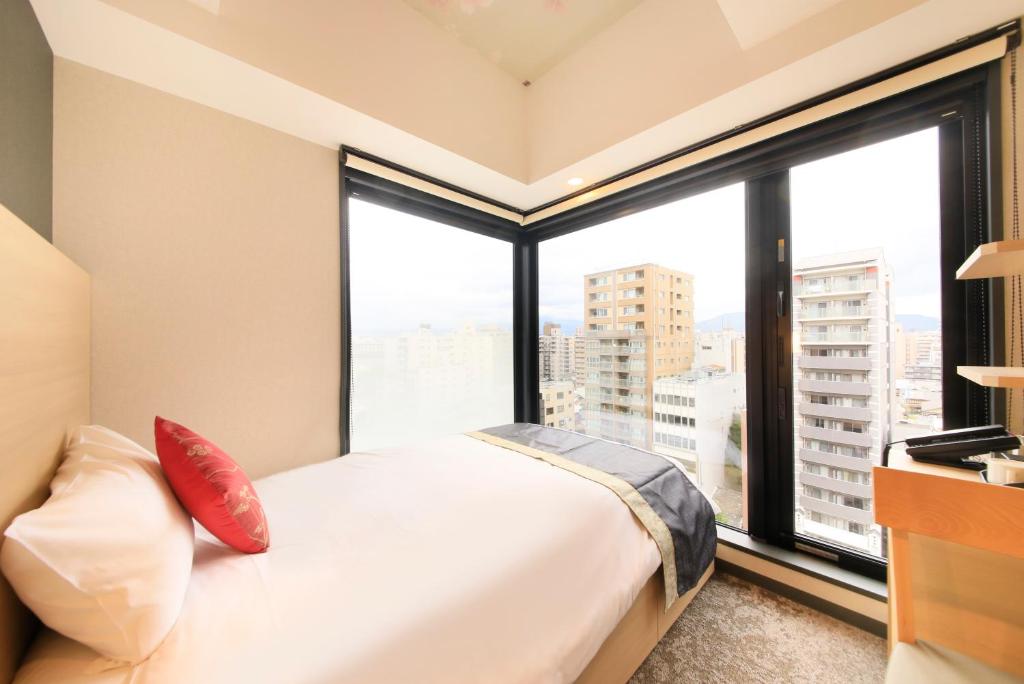 京都二條赫迪星漫畫和書飯店 (The Heditstar Hotel Kyoto Nijo Comic and Books)