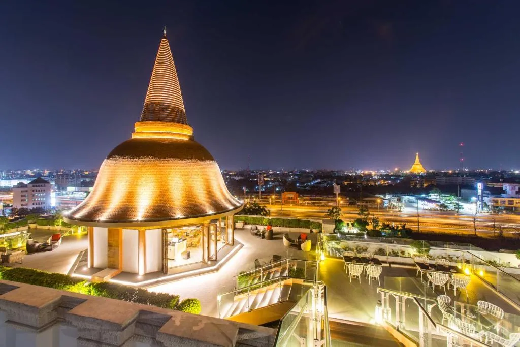 Mida Grande Hotel Dhavaravati Nakhon Pathom - SHA PLUS, hotel in Nakhon Pathom