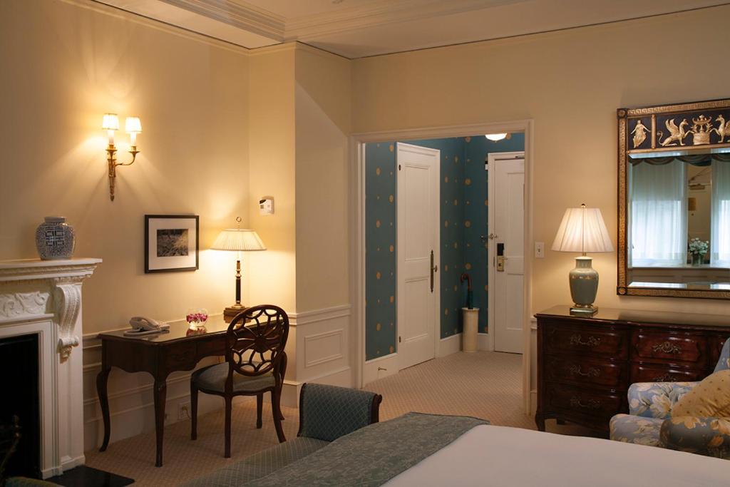 New York The Sherry Netherland Hotel Additional