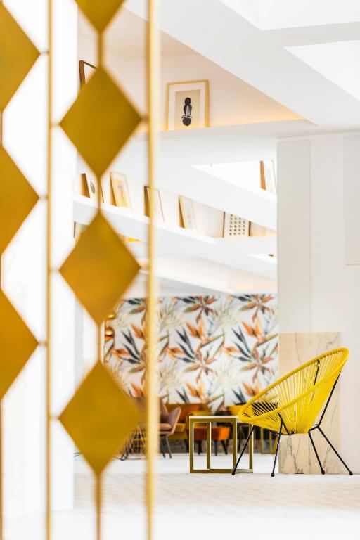 Zefir Hotel — Restaurant & bars in Sunny Beach, Burgas Region