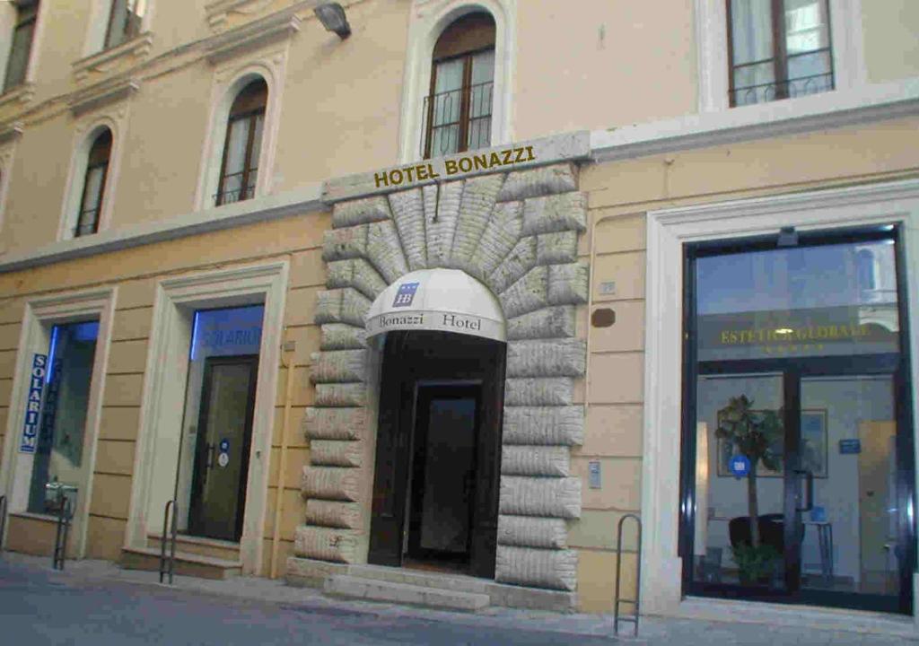 Hotel Bonazzi - 4