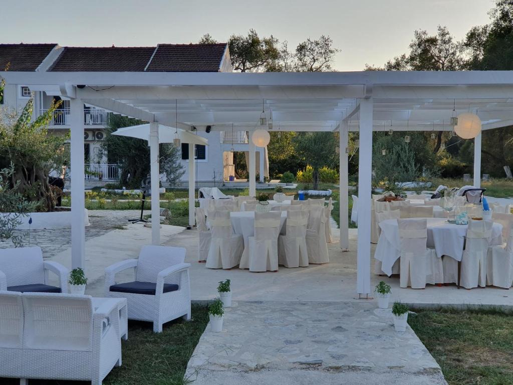 Alykes Family Resort photo