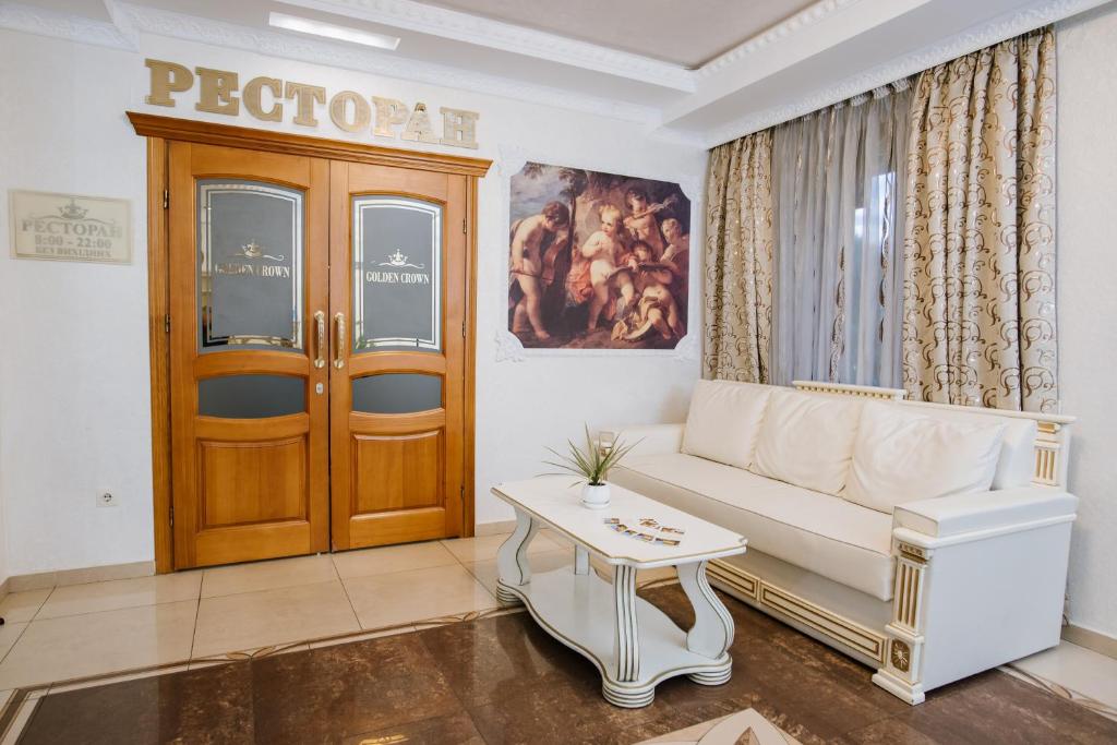 Курортнии Готель Золота Корона photo