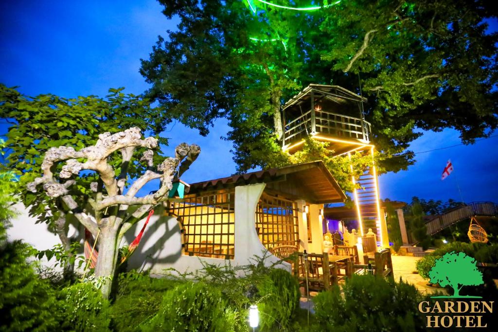 Garden Hotel — Hotel in Kutaisi