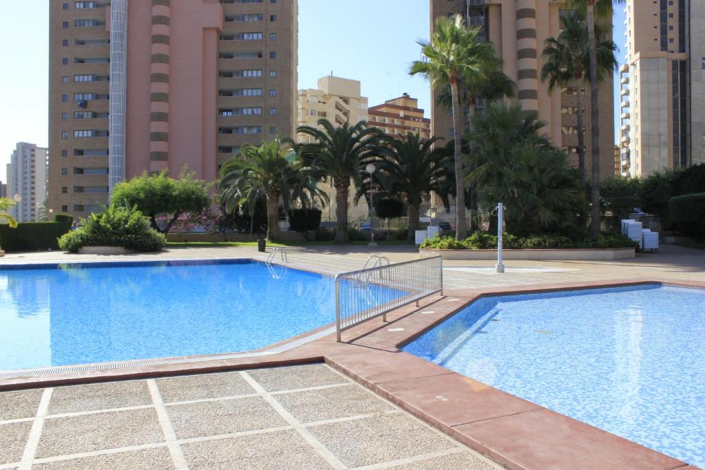 Apartamentos Vistamar — Swimming pool in Benidorm, Valencian Community
