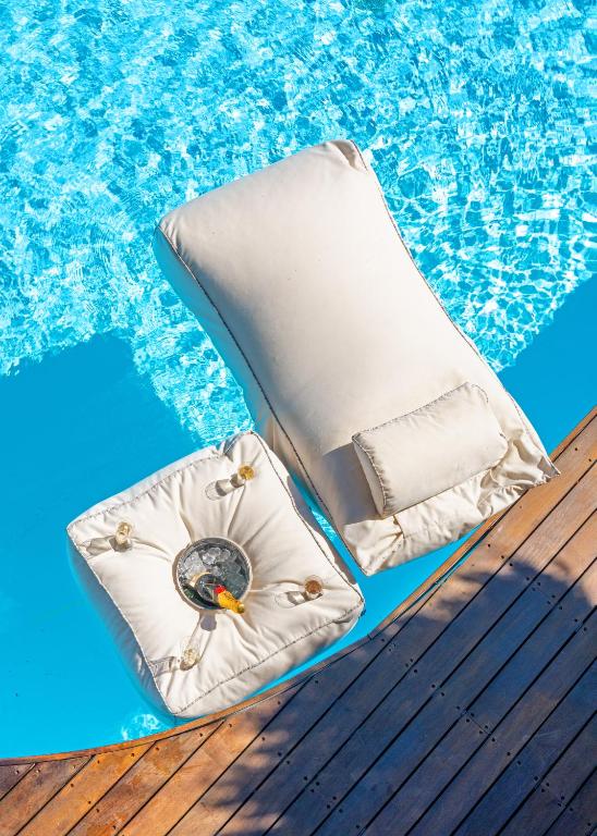 Belvedere Andros photo