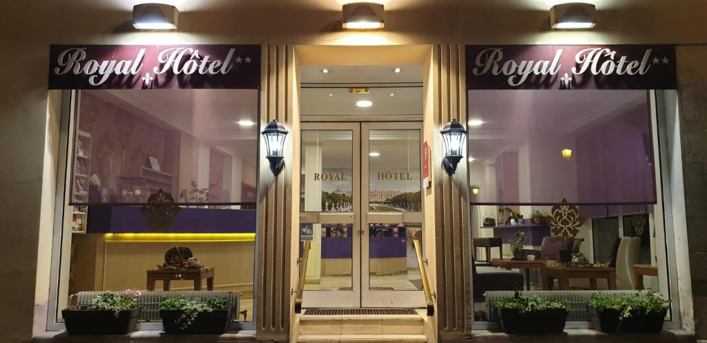 Royal Hotel Versailles photo