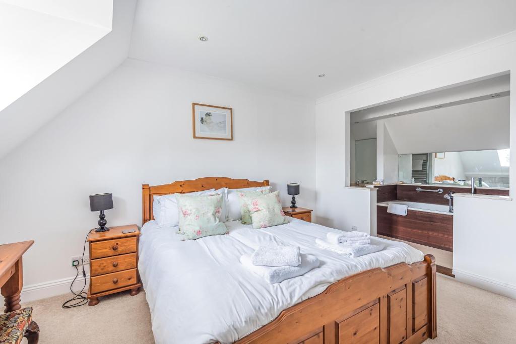 Church Farm Cottage, Northleach photo 8