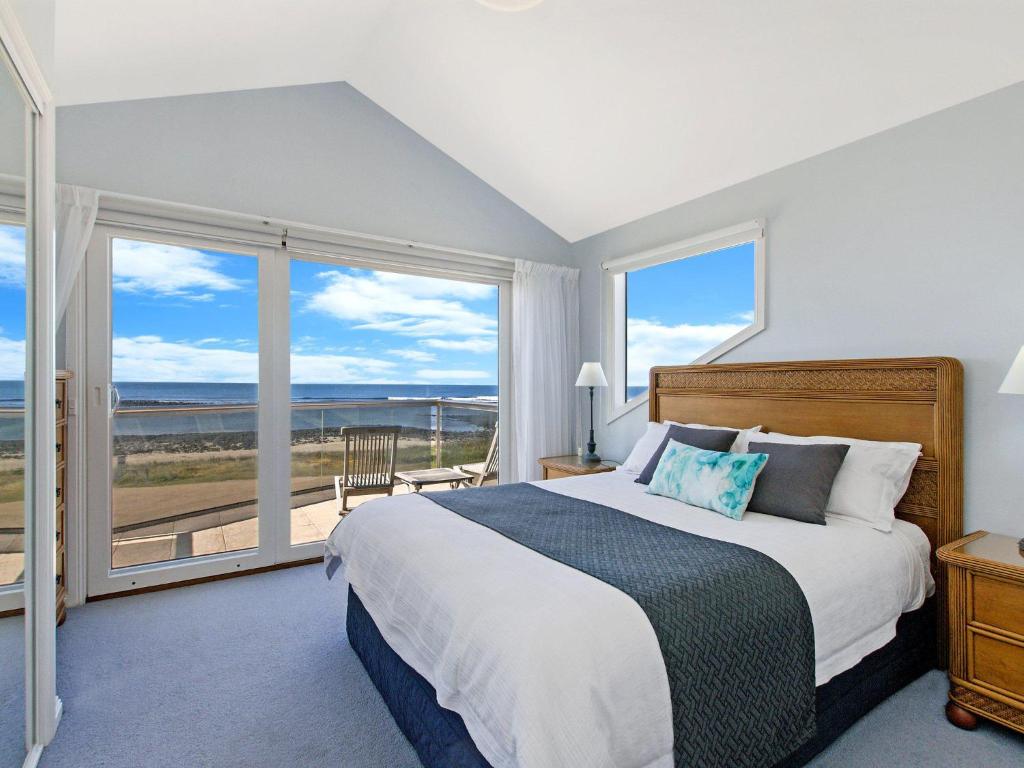 A Top Deck, Port Fairy