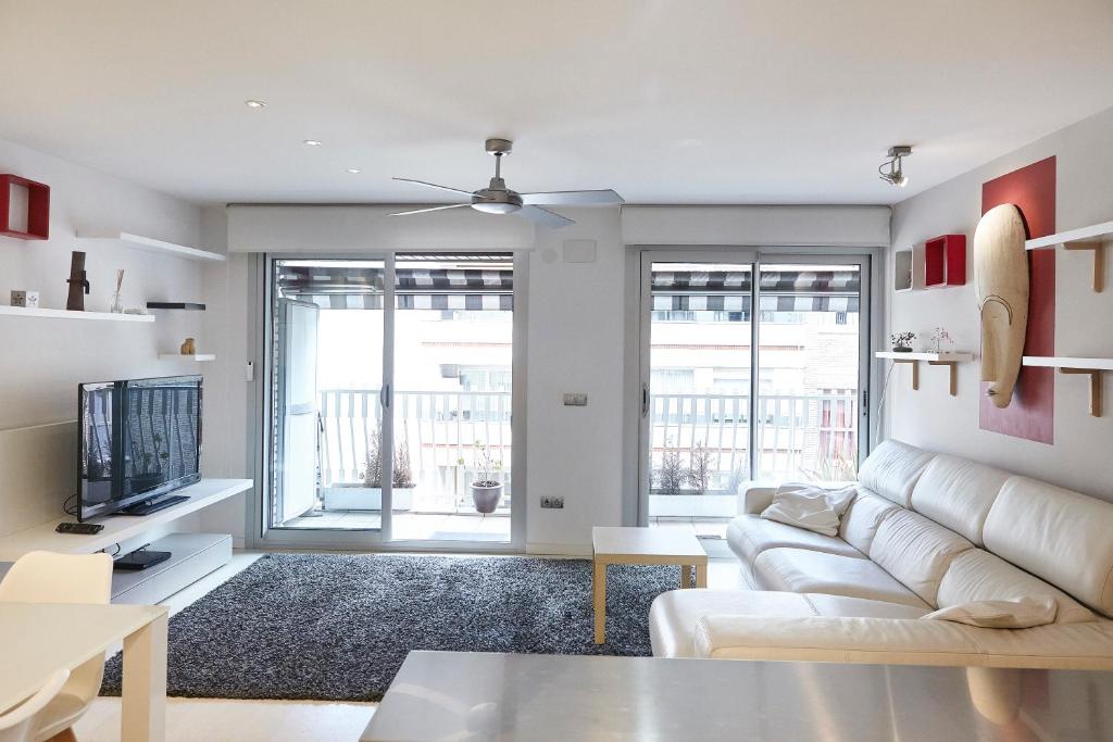 Arana Apartment by BasqueHomes - 2