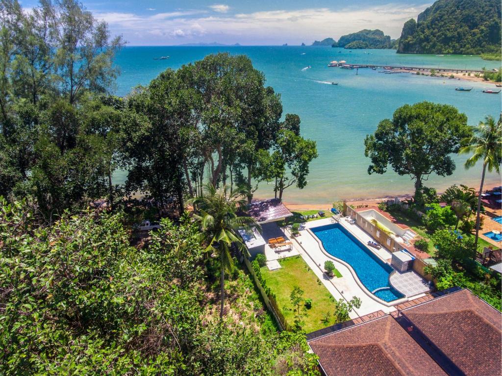 Exterior view, Blue Orchid Beach in Krabi