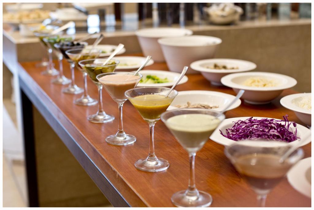 Alimentos e Bebidas