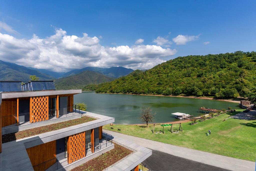 Kvareli Lake Resort — Hotel in Qvarlis