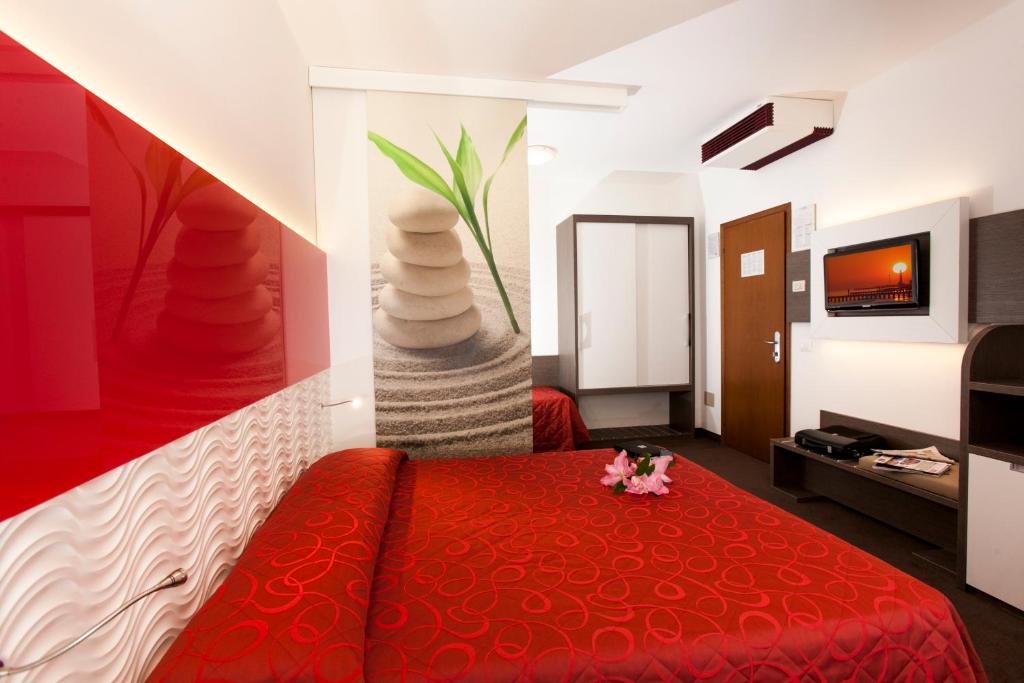 Hotel Lilia - 2