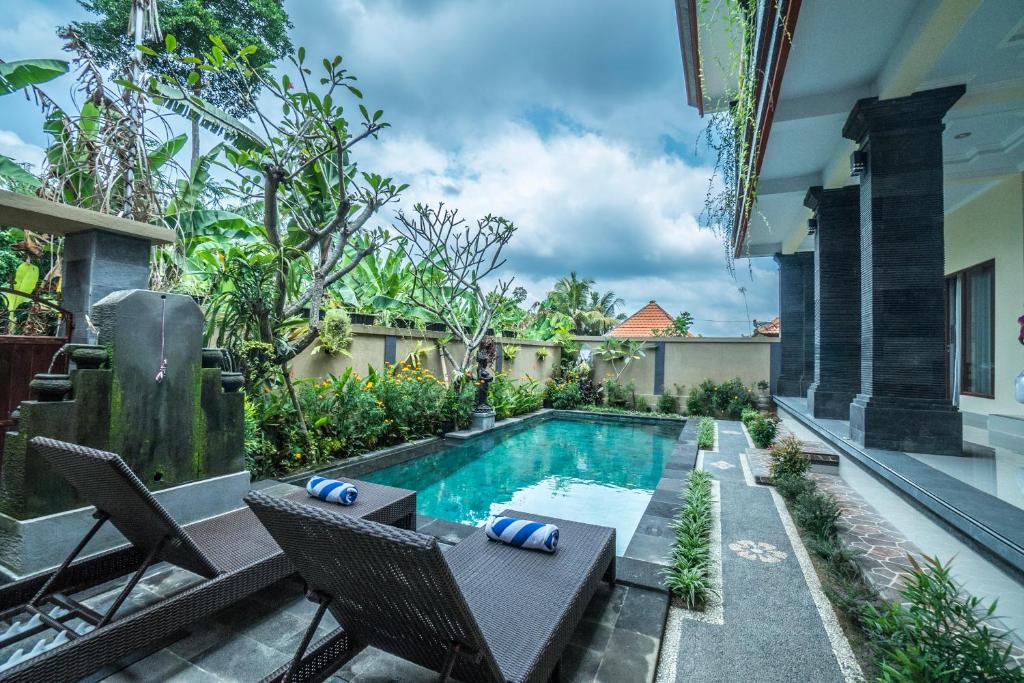 Saputra Guesthouse photo