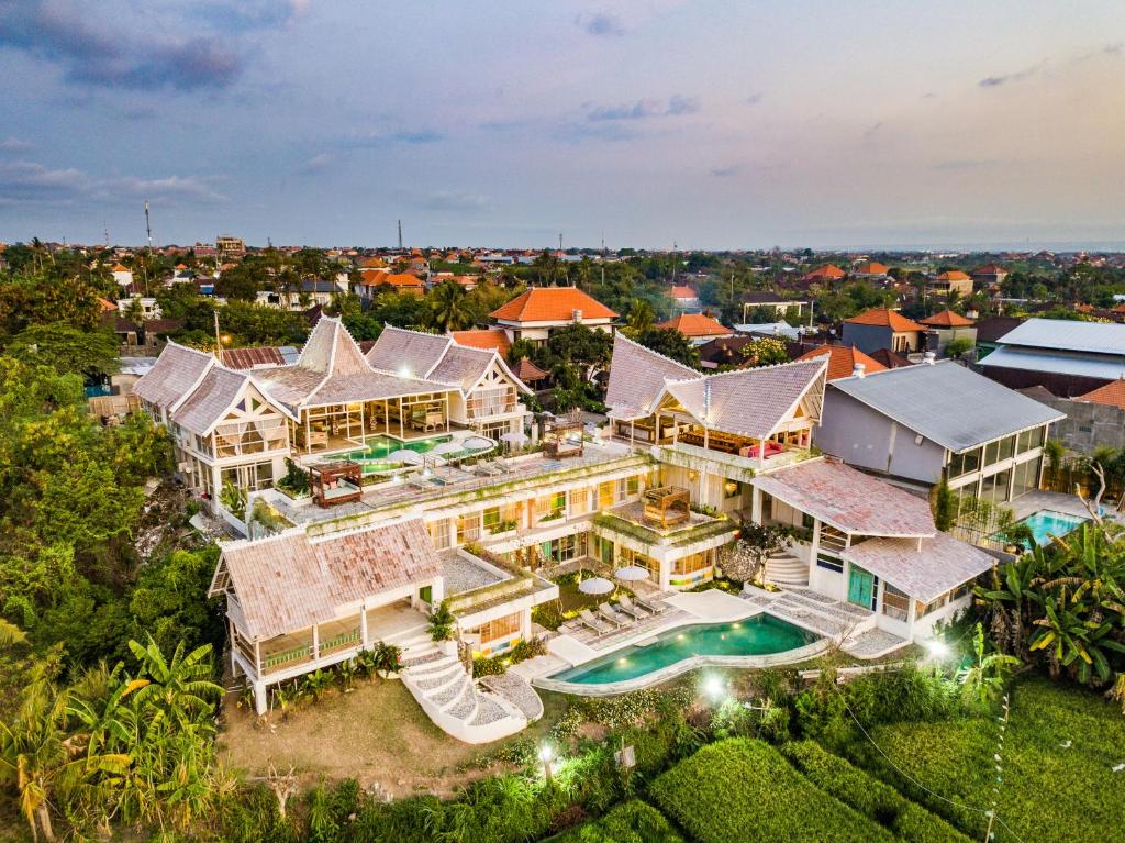 HOME - The Kamare Bali  Best Modern Guest House in Berawa, Bali