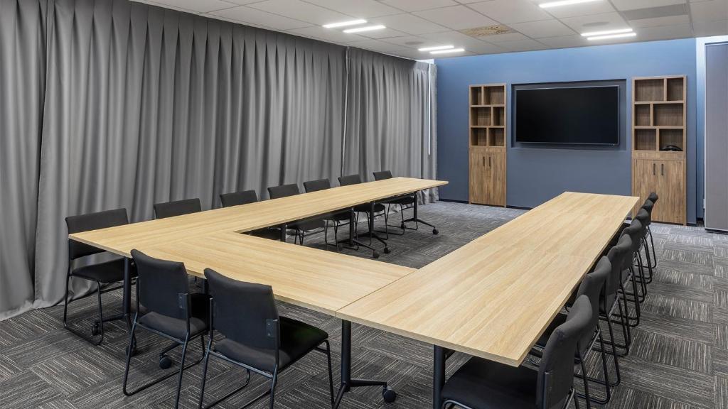 Wellington Oaks Wellington Hotel Additional