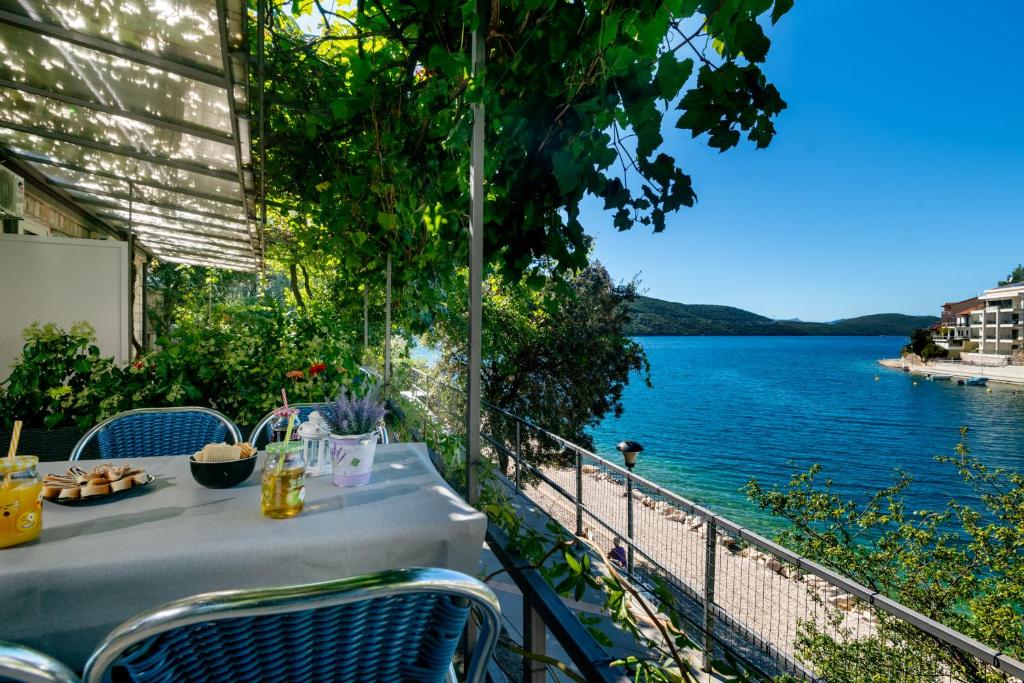 Apartments in Neum, Bosnia and Herzegovina price from 14, reviews
