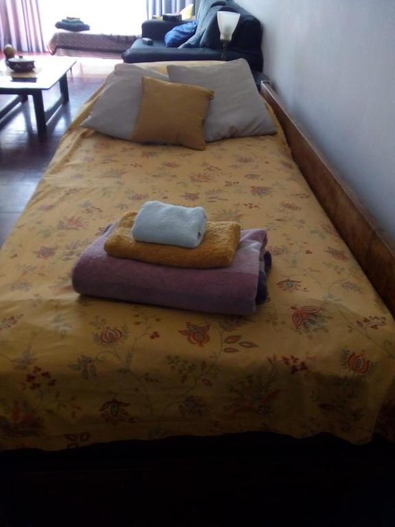 Copacabana apartment with a living room and 2 sleeping rooms photo