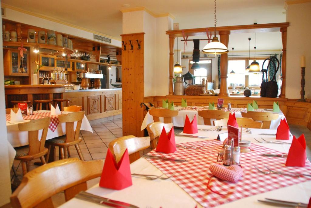 Traditions-Gasthaus Bayrischer Hof - 4