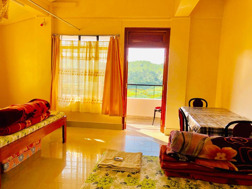 Pine Hill Home Stay photo